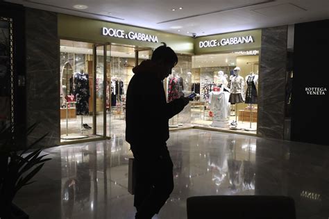 hacker dolce e gabbana cina